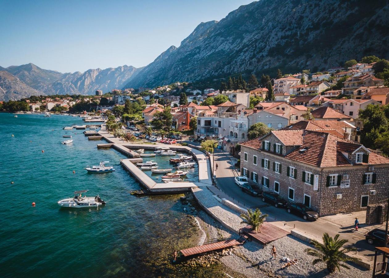 Montenegro Hostel 4U Котор Экстерьер фото